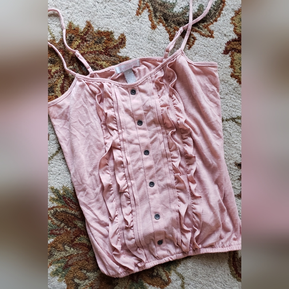 Frilly front adjustable cropped tank top with a cinched bottom hem